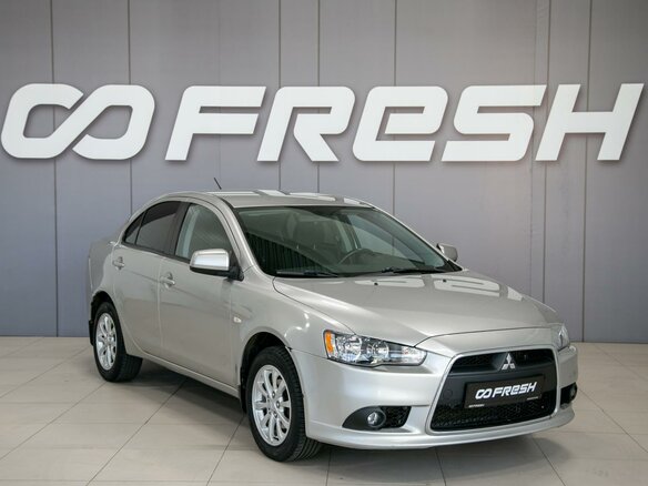 2013 Mitsubishi Lancer X Рестайлинг, серебристый, 990000 рублей