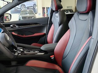 2026 Geely Coolray I Рестайлинг 2, белый, 2774990 рублей, вид 4