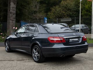 2011 Mercedes-Benz E-Класс 300 IV (W212, S212, C207), серый, 1749000 рублей, вид 2