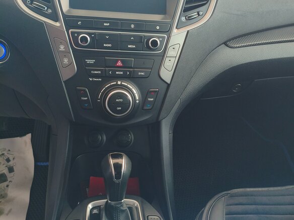 2016 Hyundai Santa Fe III Рестайлинг, белый, 2200000 рублей - вид 5