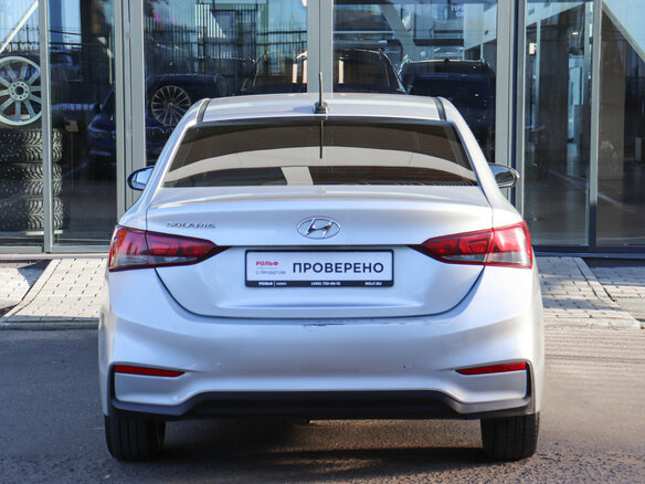 2019 Hyundai Solaris II, серебристый, 870000 рублей - вид 4