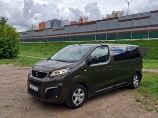 2018 Peugeot Traveller Long I, коричневый, 2300000 рублей, вид 1