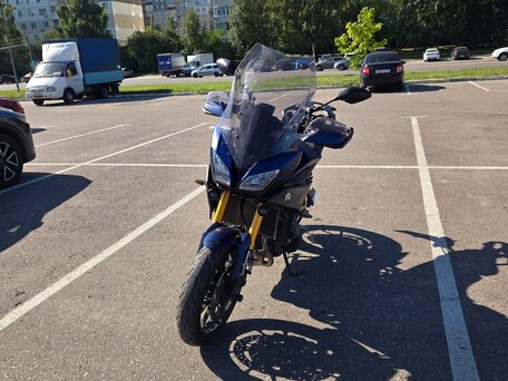 2018 Yamaha MT-09 Tracer (FJ-09), синий, 990000 рублей, вид 2