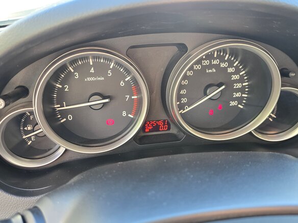 2010 Mazda 6 II (GH) Рестайлинг, белый, 850000 рублей - вид 7