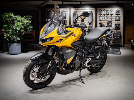 2026 Triumph Tiger Sport 800, жёлтый, 1640000 рублей, вид 2