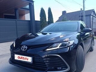2021 Toyota Camry VIII (XV70) Рестайлинг, чёрный, 2799000 рублей, вид 3