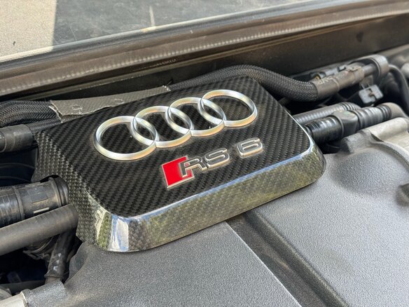 2010 Audi RS 6 II (C6), серый, 3650000 рублей - вид 12