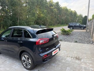 2019 Kia Niro I Рестайлинг, чёрный, 1350000 рублей, вид 4