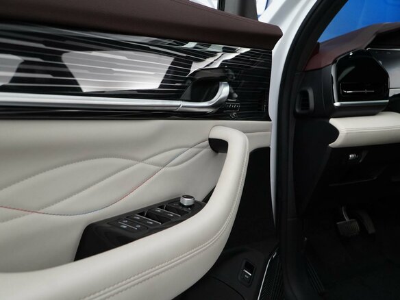 2023 Geely Monjaro I, белый, 3178444 рублей - вид 20