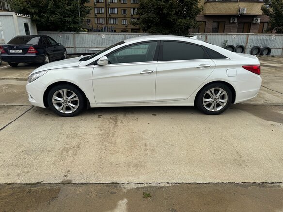 2011 Hyundai Sonata VI (YF), белый, 1250000 рублей - вид 6