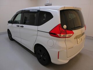 2023 Honda Freed II Рестайлинг, белый, 1200000 рублей, вид 2