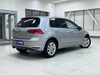 2013 Volkswagen Golf VII, серебристый, 999000 рублей, вид 2