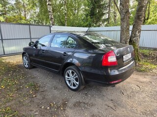 2013 Skoda Octavia II (A5) Рестайлинг, чёрный, 650000 рублей, вид 4