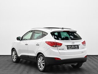 2012 Hyundai ix35 I, белый, 1025000 рублей, вид 2