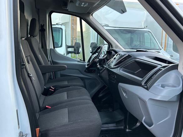 2019 Ford Transit, белый - вид 11