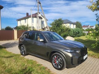2025 BMW X5 40i IV (G05/G18) Рестайлинг, зелёный, 11600000 рублей, вид 4