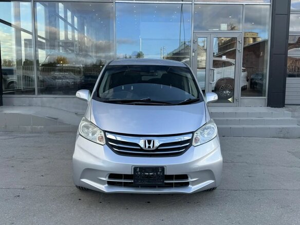 2012 Honda Freed I Рестайлинг, серый - вид 1