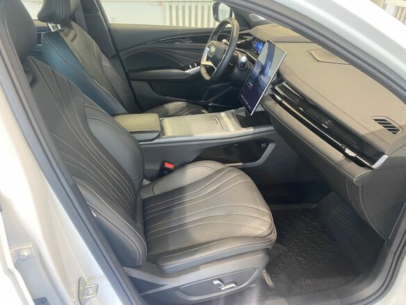 2024 Geely Preface I, белый, 2996000 рублей - вид 19