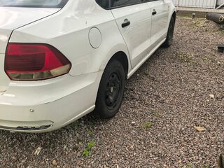 2016 Volkswagen Polo V Рестайлинг, белый, 700000 рублей, вид 2
