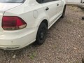 2016 Volkswagen Polo V Рестайлинг, белый, 700000 рублей - вид 1
