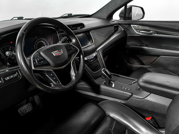 2016 Cadillac XT5 I, серый, 1695000 рублей - вид 8