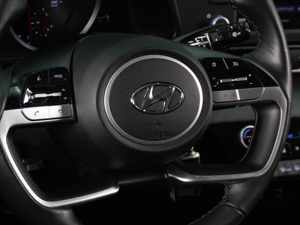 2021 Hyundai Elantra VII (CN7), серый, 1599000 рублей - вид 16