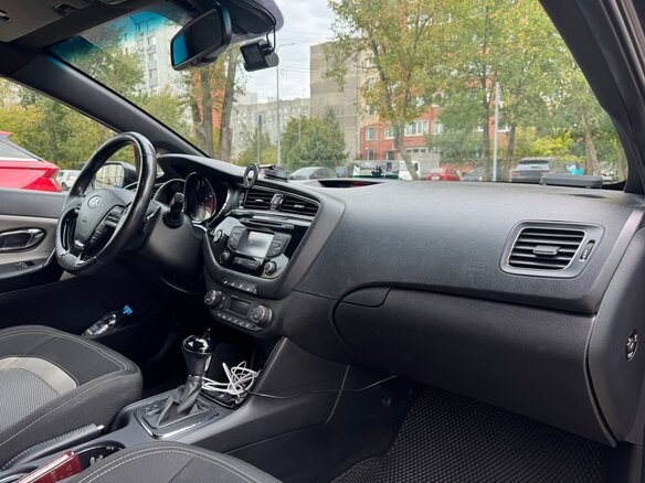2016 Kia Ceed II Рестайлинг, чёрный, 1390000 рублей - вид 7
