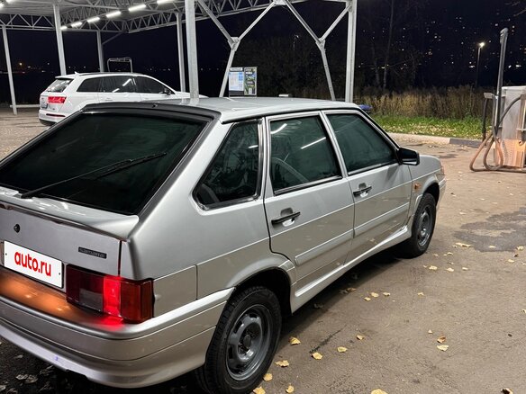2009 Lada (ВАЗ) 2114, серебристый, 370000 рублей - вид 4