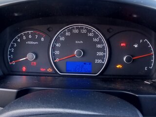 2010 Hyundai Elantra IV (HD), серебристый, 650000 рублей, вид 5