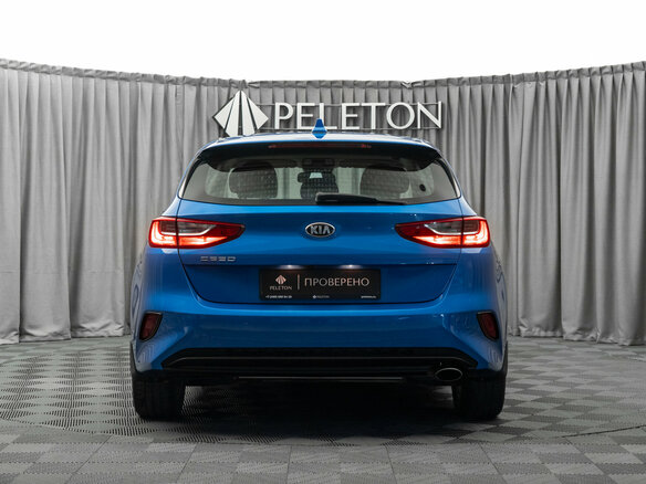 2018 Kia Ceed III, синий, 1790000 рублей - вид 5