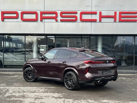 2020 BMW X6 M Competition III (F96), фиолетовый, 11550000 рублей - вид 2