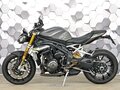 2022 Triumph Speed Triple, серебристый, 1117000 рублей - вид 3