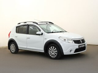 2012 Renault Sandero I, белый, 648000 рублей, вид 1