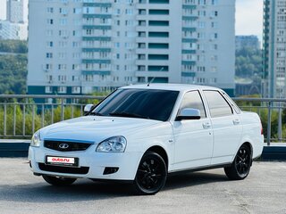 2014 Lada (ВАЗ) Priora I Рестайлинг, белый, 550000 рублей, вид 1