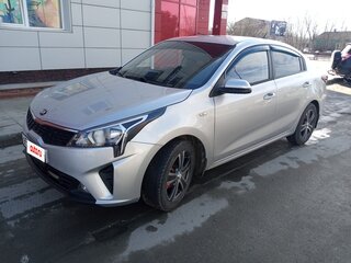 2020 Kia Rio IV, серый, 1500000 рублей, вид 4