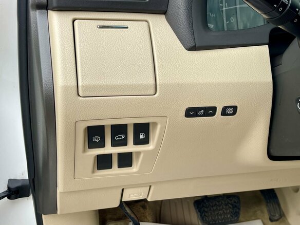 2011 Lexus RX 270 III, белый, 1390000 рублей - вид 14