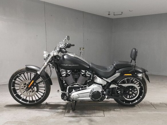 2025 Harley-Davidson Breakout, чёрный, 2700000 рублей - вид 1