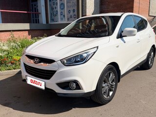2014 Hyundai ix35 I Рестайлинг, белый, 1590000 рублей, вид 1