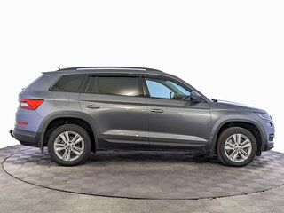 2020 Skoda Kodiaq I, серый, 2690000 рублей, вид 4