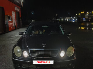 2004 Mercedes-Benz E-Класс 200 III (W211, S211), зелёный, 750000 рублей, вид 3