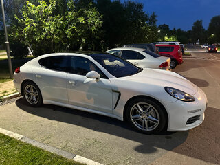 2013 Porsche Panamera 4S I Рестайлинг, белый, 4200000 рублей, вид 5