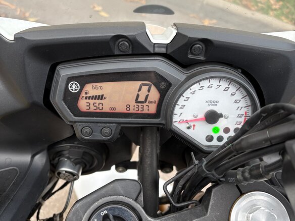 2011 Yamaha FZ8, белый, 490000 рублей - вид 14