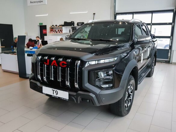 2026 JAC T9, чёрный, 3979000 рублей - вид 2