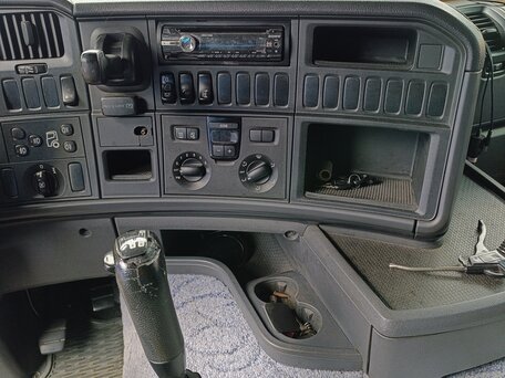 2012 Scania G-series, белый, 1977000 рублей, вид 4