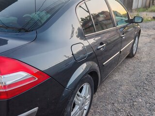 2006 Renault Megane II Рестайлинг, серый, 500000 рублей, вид 4