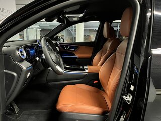 2026 Mercedes-Benz GLC 220 d II (X254), чёрный, 10990000 рублей, вид 4
