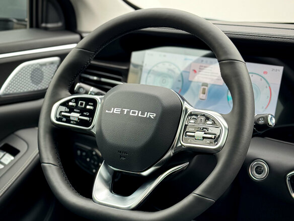 2026 Jetour X90+, белый, 4199000 рублей