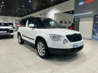 2012 Skoda Yeti I, белый, 575000 рублей, вид 3