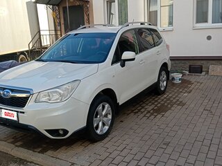 2013 Subaru Forester IV, белый, 1390000 рублей, вид 1