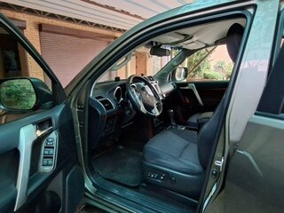 2016 Toyota Land Cruiser Prado 150 Series Рестайлинг 1, коричневый, 4200000 рублей, вид 2